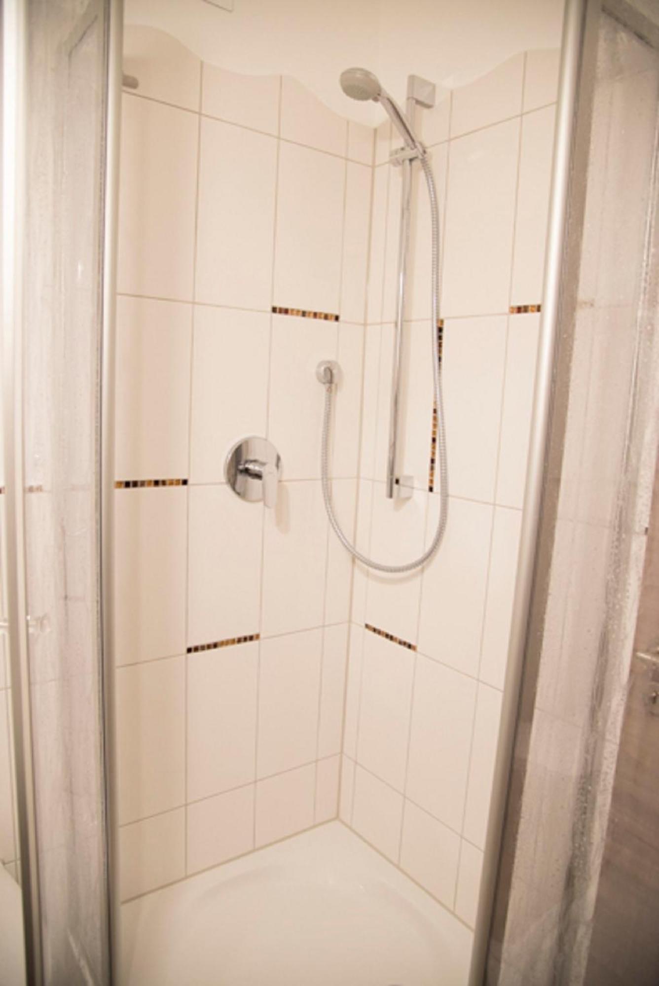 Pension Jederzeit Wallersdorf Extérieur photo